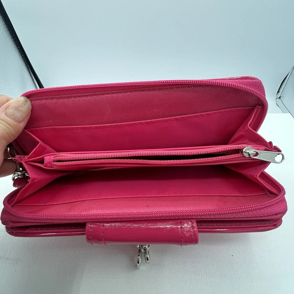 Wristlet Pink Heart Wallet W/Check Book Holder‎ Pink Patent Leather Accents